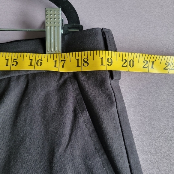 Croft & Barrow Classic-Fit Easy-Care Stretch Flat-Front Khaki Pants Men's 38x34 - Picture 9 of 10